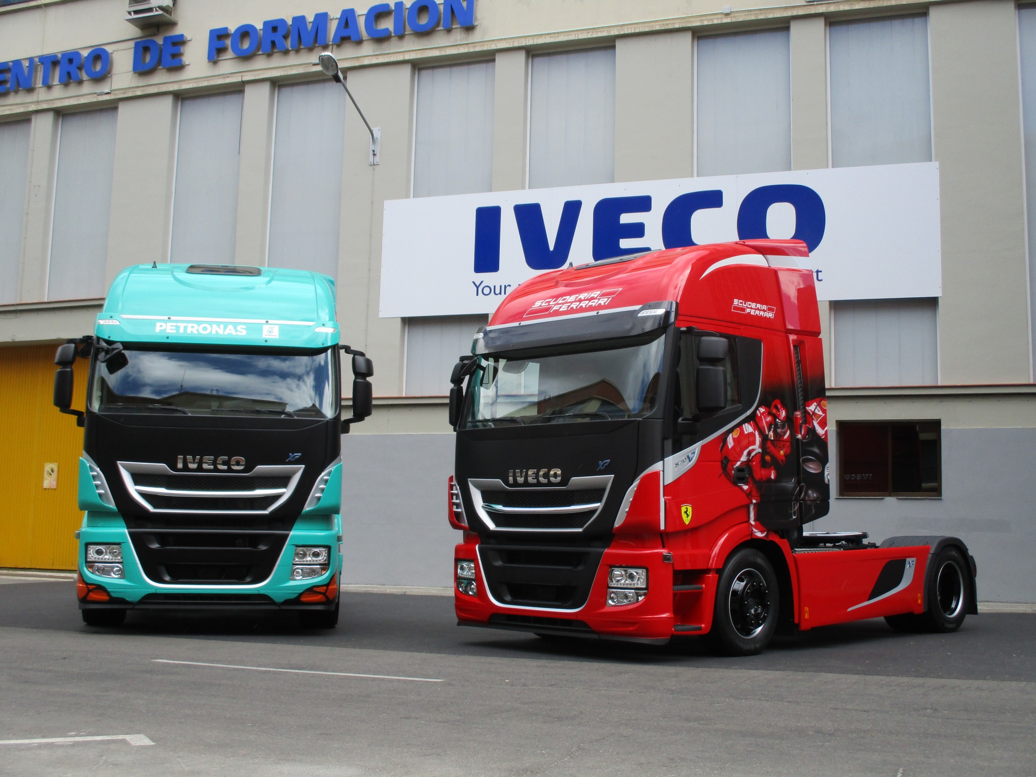 Новый Iveco Stralis TCO2 снижаем расход топлива на 11%, а стоимость  владения на 5,7% - АВТ Кубань